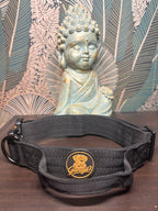 Collier tactique GENDJI’S réglable pour chien – vue latérale